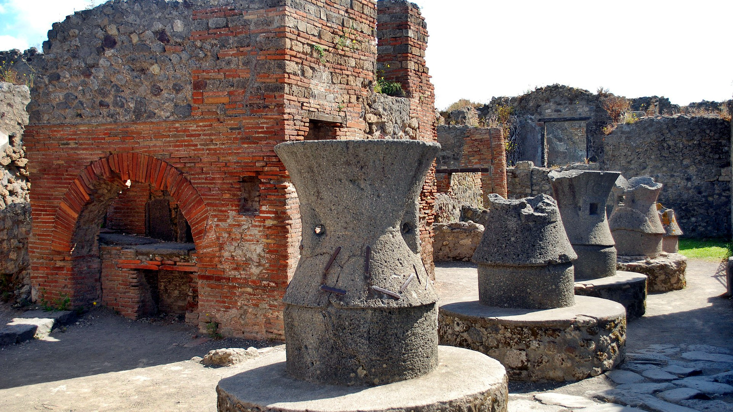 Ancient Pompei and Naples